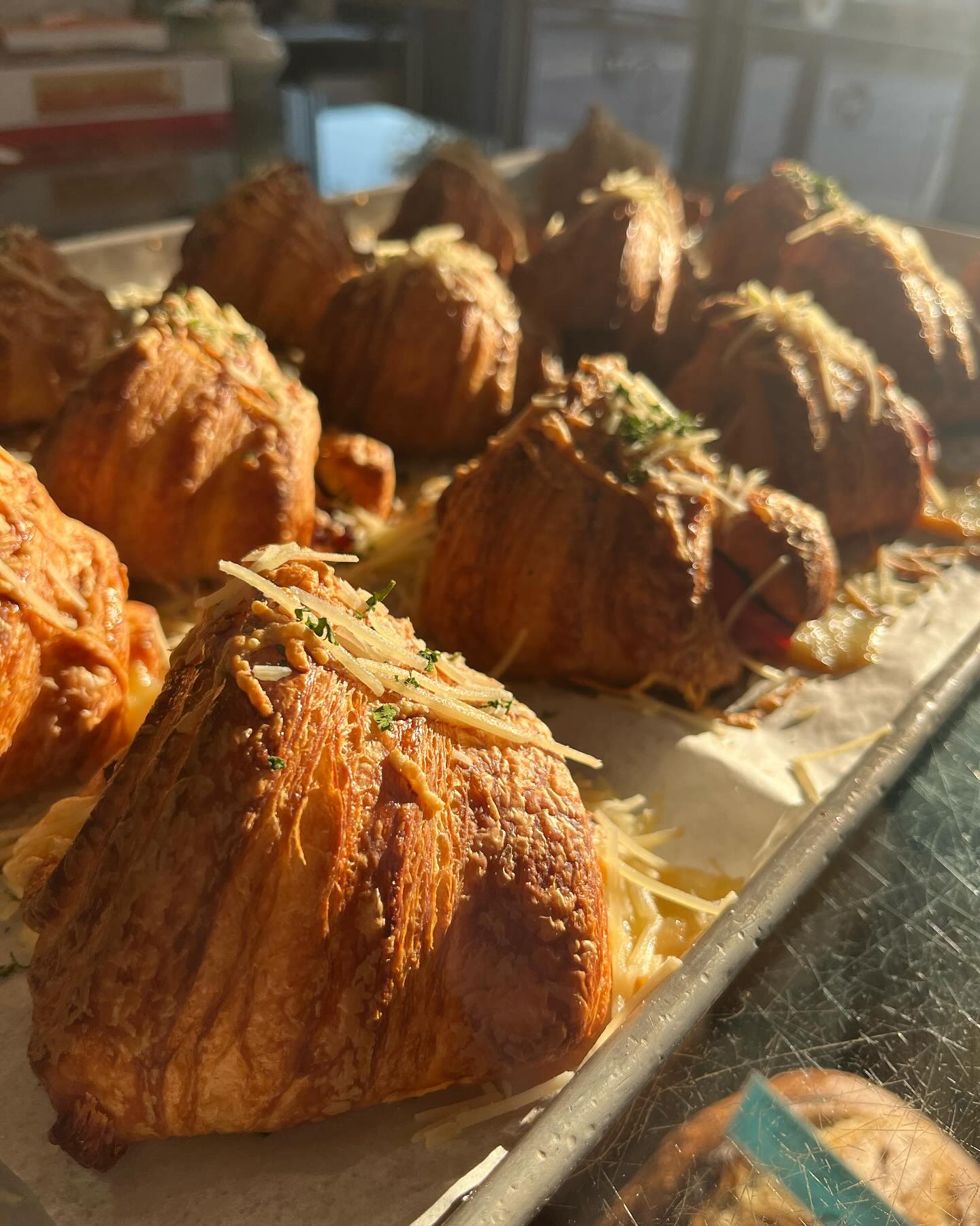 Batch is open today and tomorrow (Saturday and Sunday) from 8am til 5pm. Swing by for small business Saturday, for your belated Friendsgiving pie, or just to get out of the house for a bit. We’ll see you soon!